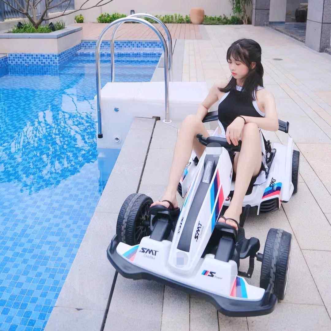 正品丁车童动车赛车平衡电车小孩卡成人可坐儿儿童四轮电动汽车