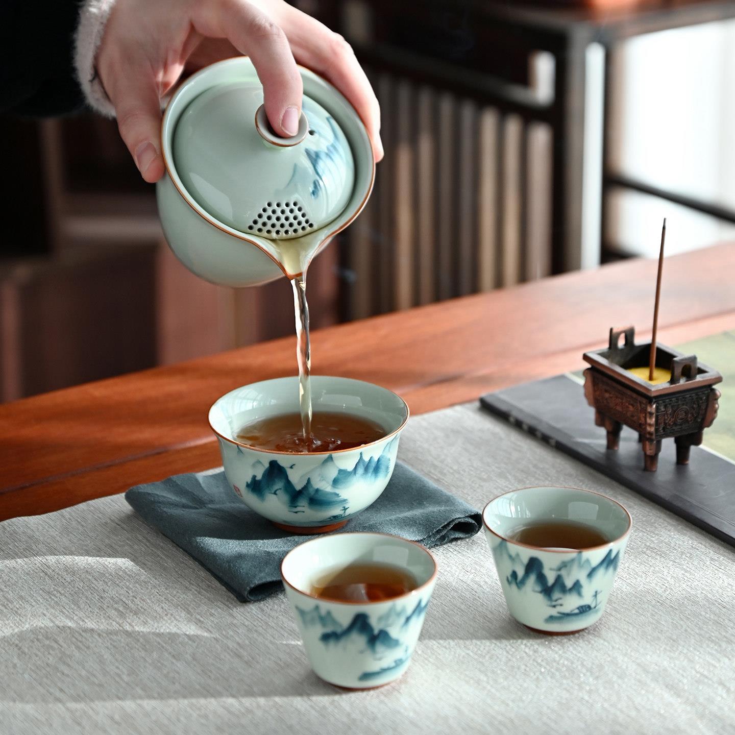 手绘山水青花陶瓷旅行茶具套装家用便携功夫茶杯中式品茗杯泡茶壶
