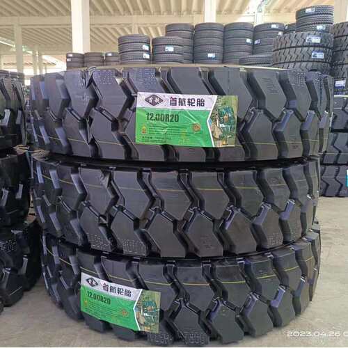 全钢丝轮胎 1200R20 900R20矿山轻卡货车轮胎工程机械厚车胎厂家