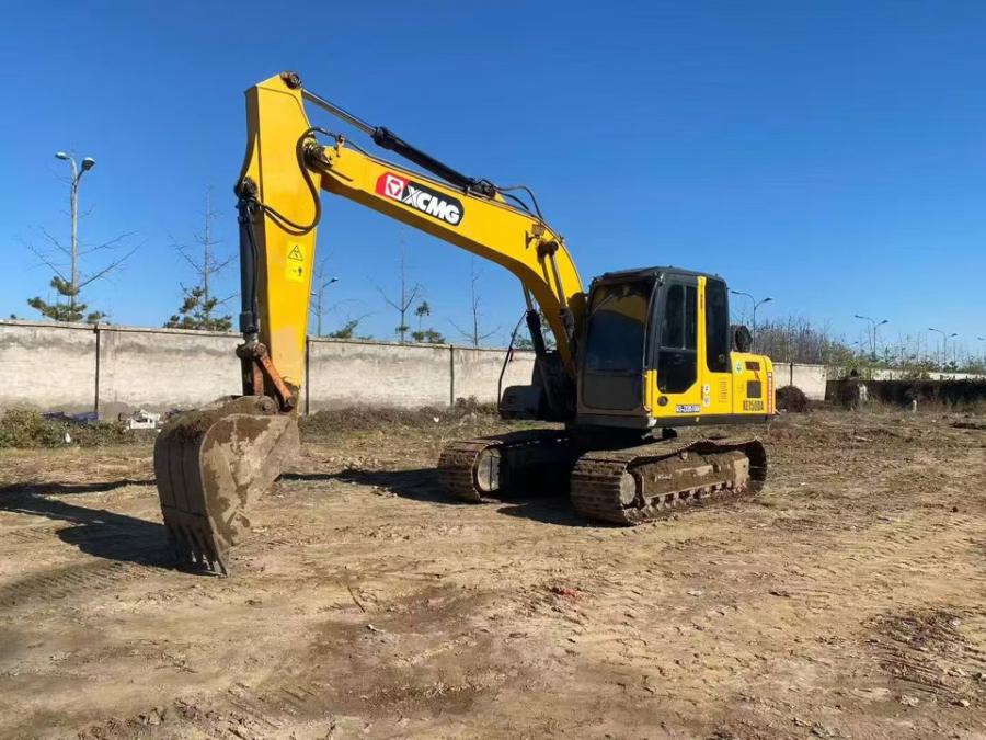 11月30日北京徐工150挖掘机网络拍卖公告