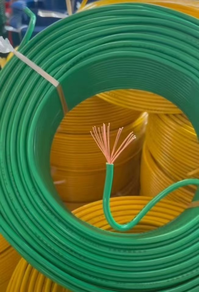 1月10日南京装修剩余电线一批2.5平方20卷，红蓝各10卷（可邮寄）网络拍卖公告