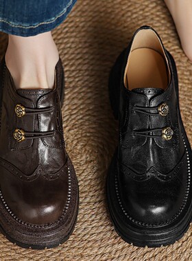 【意大利】René Vanvilla高颜复古?厚底4.5cm 羊皮山茶花小皮鞋