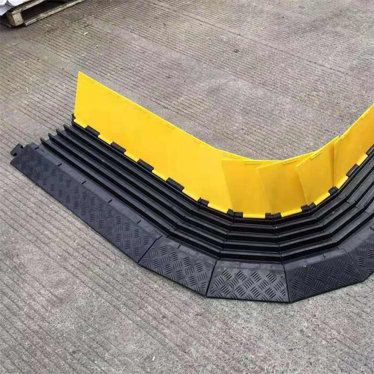 橡胶五线槽减速带pvc电缆保护槽压线板室内外舞台电线过线板盖,五金/工具,减速带\减速垄,淘宝优惠券,粉丝福利购,淘宝优惠卷