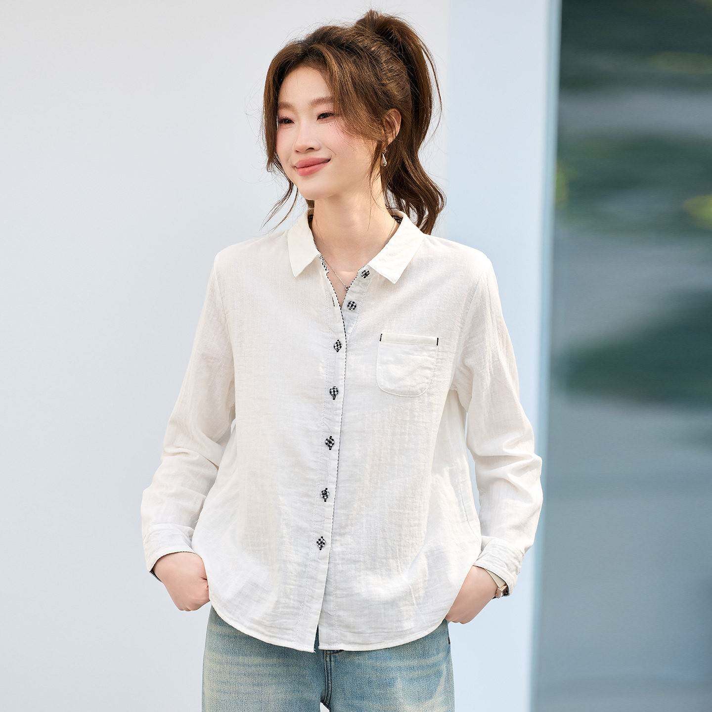 衬衫女款春装2026年新款轻奢高级感独特漂亮小衫洋气减龄纯棉衬衣