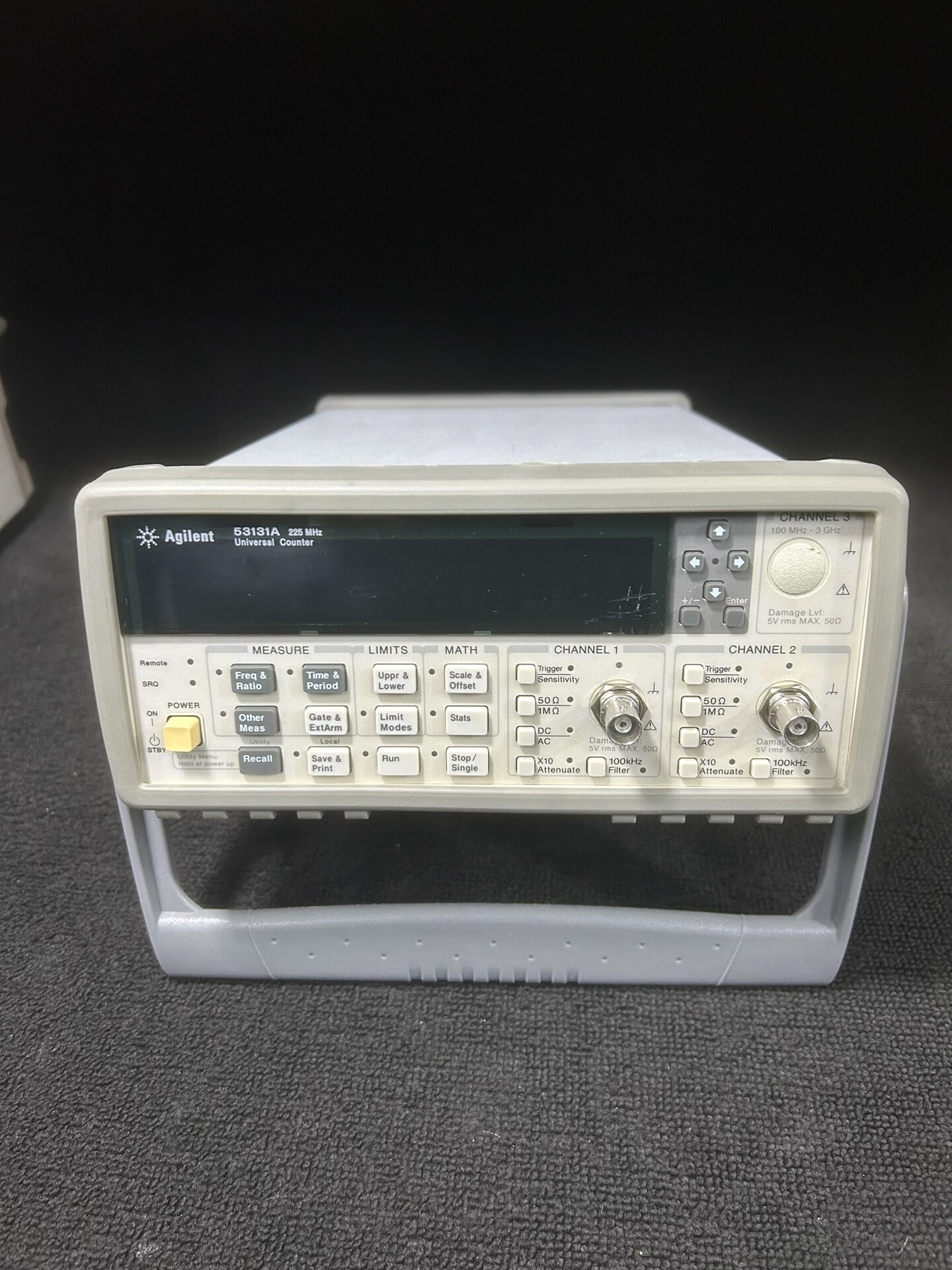 安捷伦Agilent53131A频率计，频率225MHz，带