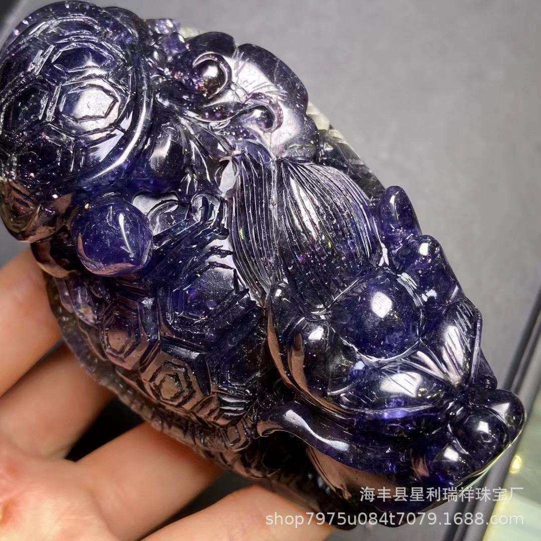 天然水晶堇青石龙龟雕刻件手把件办公雕刻摆件彩虹片饱满体堇青石