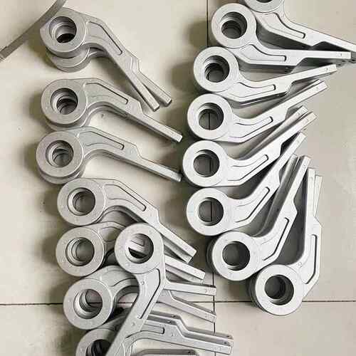 码垛机器人爪齿抓齿码垛爪齿手指夹具手爪码垛机配件机械摆臂拐臂