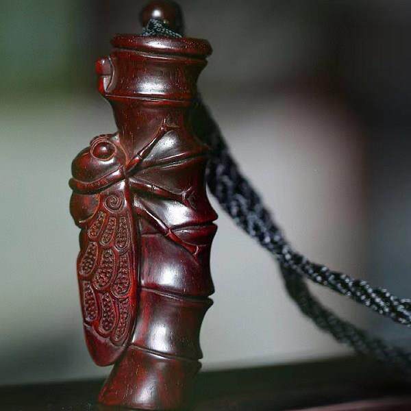 正宗印度小叶紫檀一鸣惊人手把件老料红木随身把玩汽车小摆件挂件
