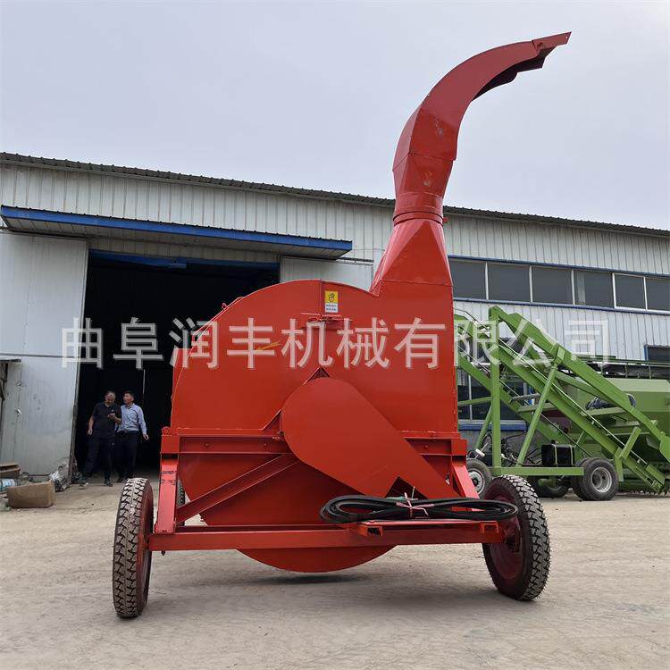 玉米秸秆10吨牛羊切机高喷出RRA料秸秆铡段干湿两用揉三草机相电