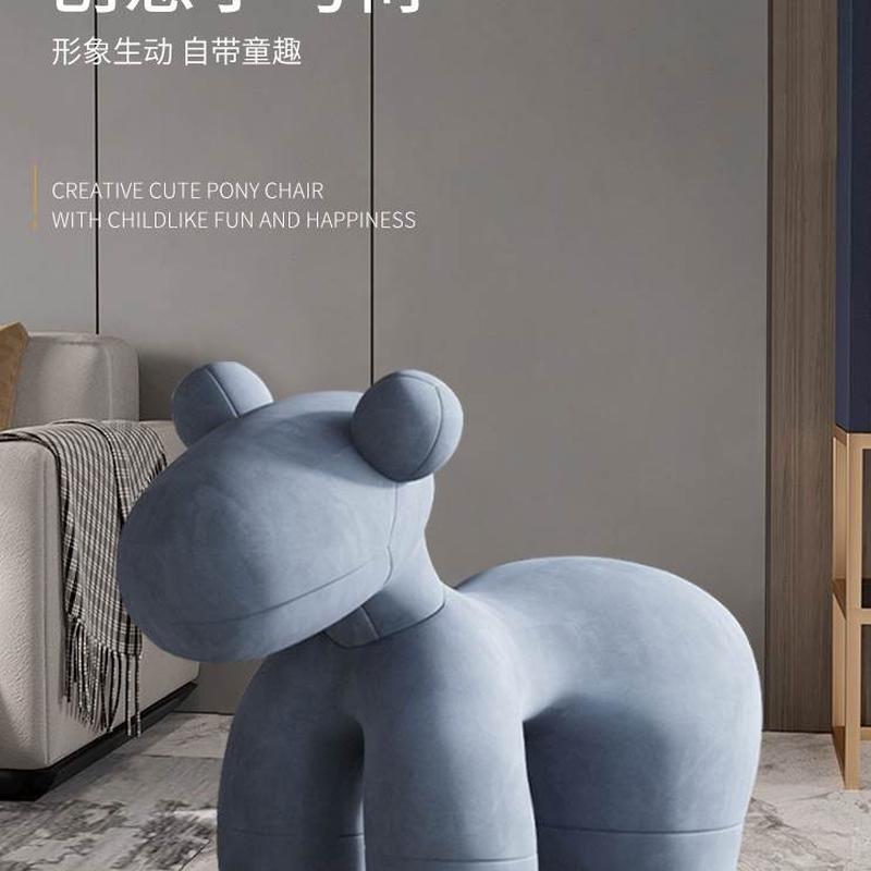 边新款家居装饰品马旁乔迁动物小马落地礼品礼物椅子沙发客厅新居