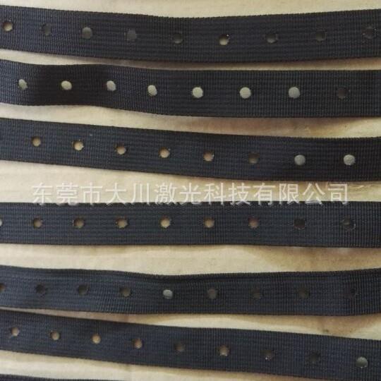 源头厂家生产销售服装箱包辅料魔术贴全自动激光切割机任意形状