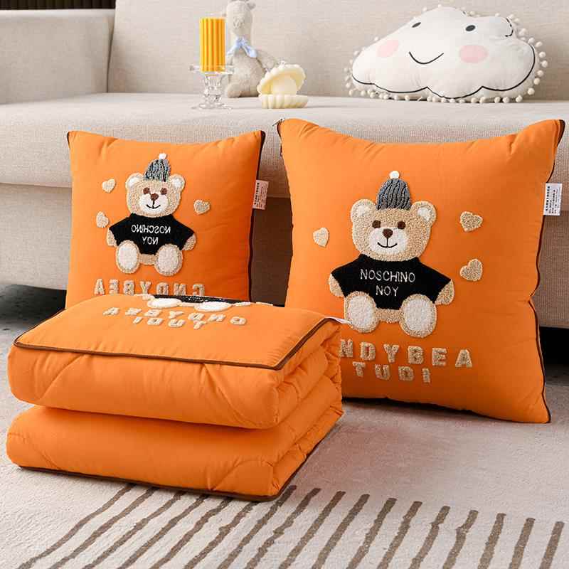 高档季新款抱枕子午两用办公室休枕头四二合一汽车靠枕多功能空被