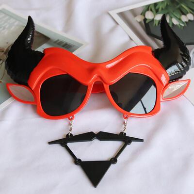Halloween Glasses Beard party Skull pirate decorations 海盗