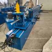 压瓦机厂家供应冲孔角钢机自动角铁冲孔一体机三角铁V型冷弯机器