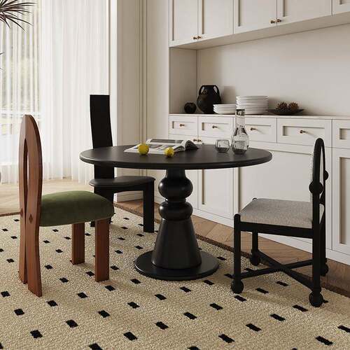 海玛中古风圆形餐桌组合高级感黑色白橡木全实木小户型复古圆饭桌