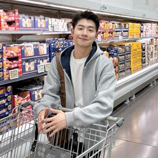 430g重磅浅灰色开衫拉链连帽卫衣男生2025新款秋季上衣外套连帽衫