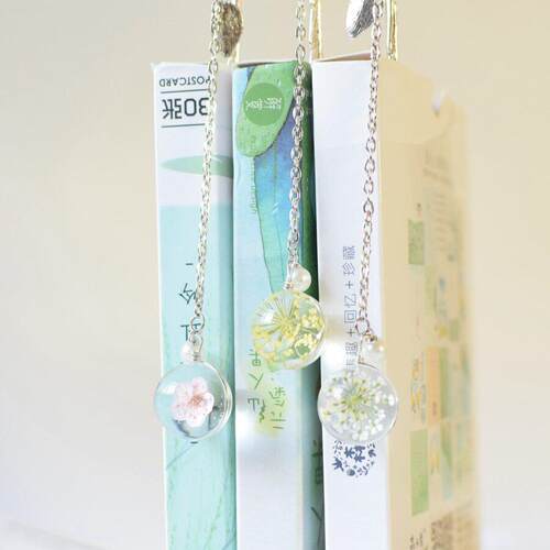 Creative Flower specimens Bookmark Pendant Metal Book mark S