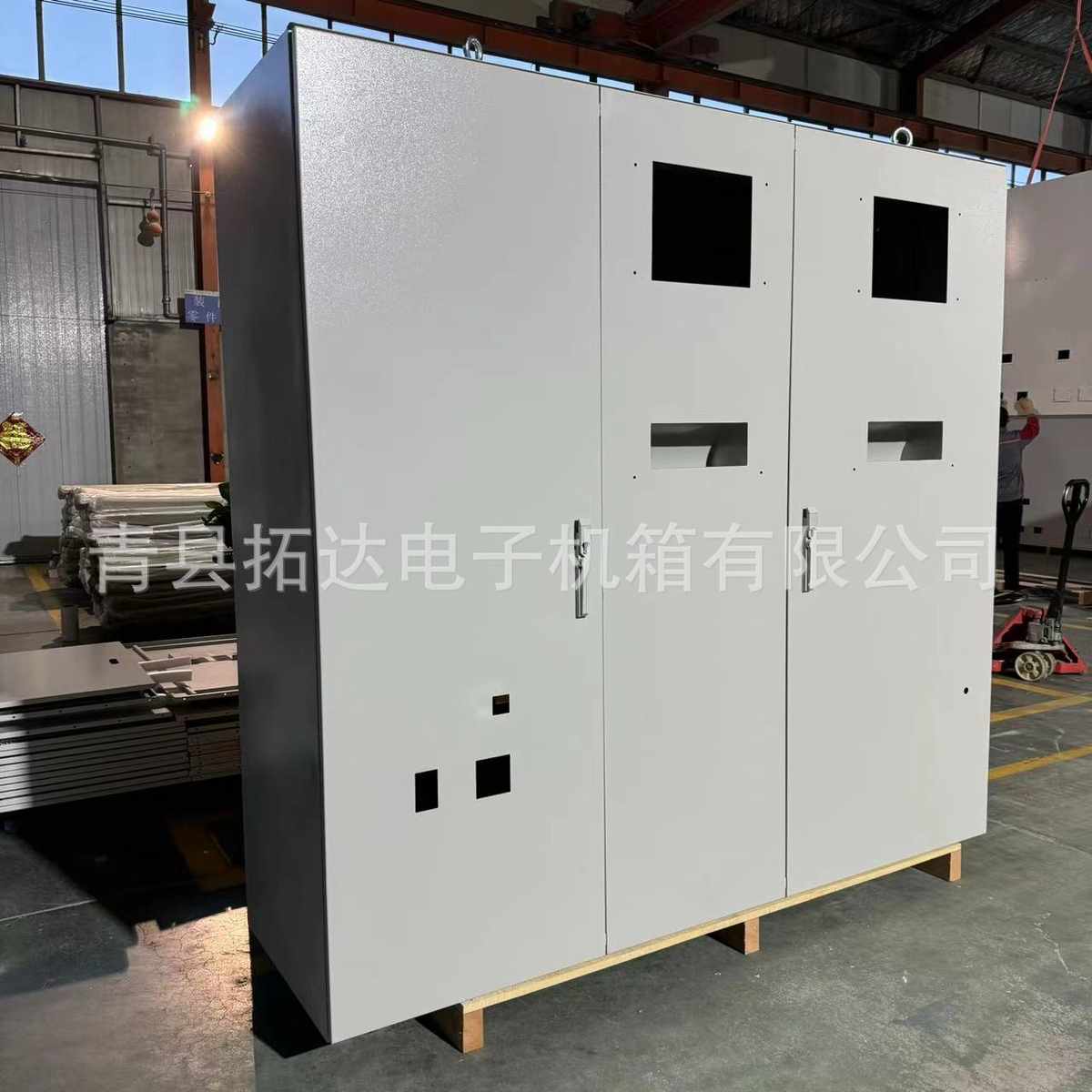 新能源机箱机柜精密钣金制造大型设备钣金电控柜电控箱加工