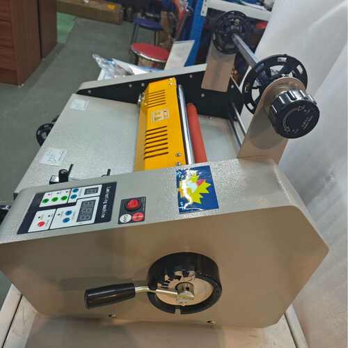 金叶380电动小型覆膜机双面冷裱A4/A3广告画册照片水晶标厂家