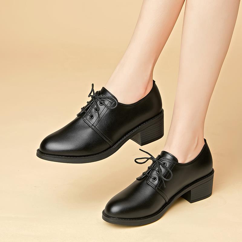 高档真皮中年女闲皮鞋春秋粗跟单鞋中跟英伦软底工作鞋士41休妈妈