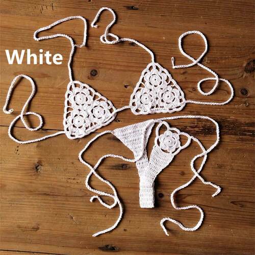 Solid color hollow three-point bikini 纯色镂空三点式比基尼女