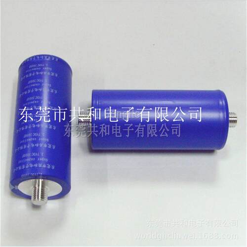 30002.7V3000FES仪表2.容7V超工级电R器作在-40C到+70C之间