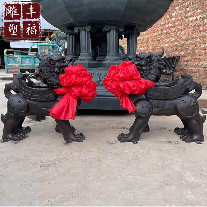 现货铸铜动物貔貅雕塑厂家 大型铜动物貔貅机构门口银行开业摆件