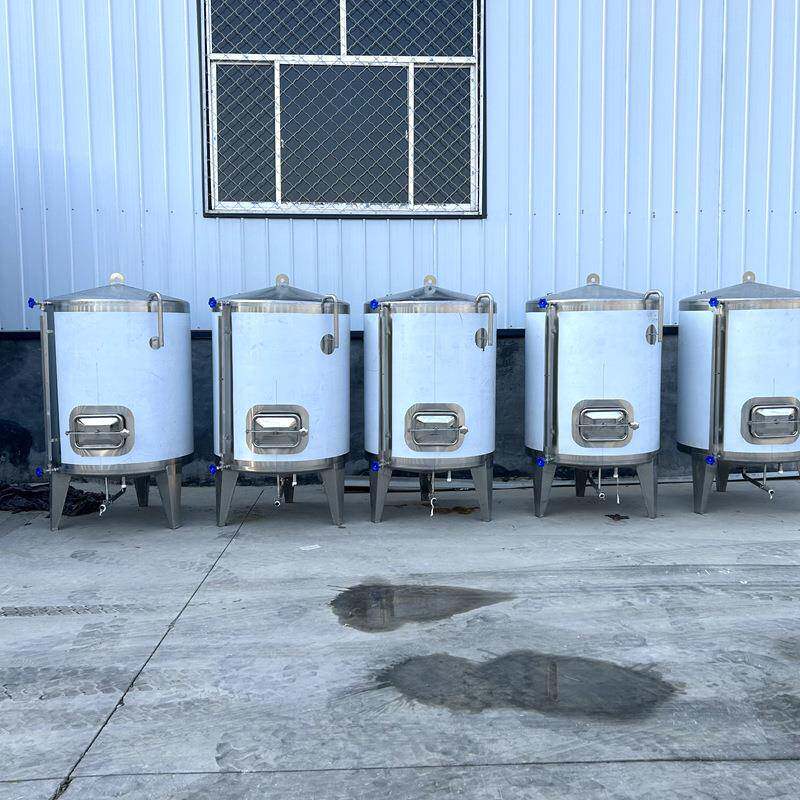 不锈钢车用机油储存罐立式齿轮油液压油存储容器小型储罐