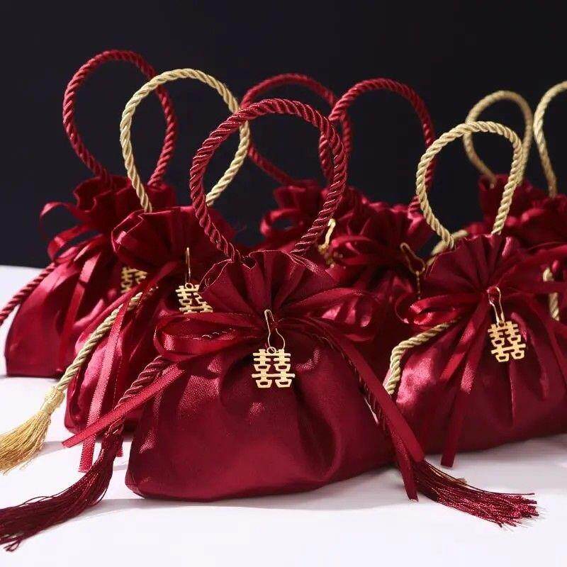 喜糖袋结婚庆丝绒布袋婚礼绸缎手提糖果袋婚庆喜糖盒字婚宴谢礼盒