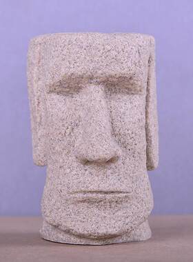 欧式手工雕塑复活笔筒砂岩摆件创意家居客厅装饰摩艾树脂工艺品