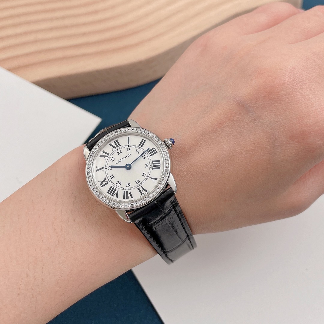 9.8新卡地亚伦敦SOLO后镶钻石英手表女士腕表W6700155正品