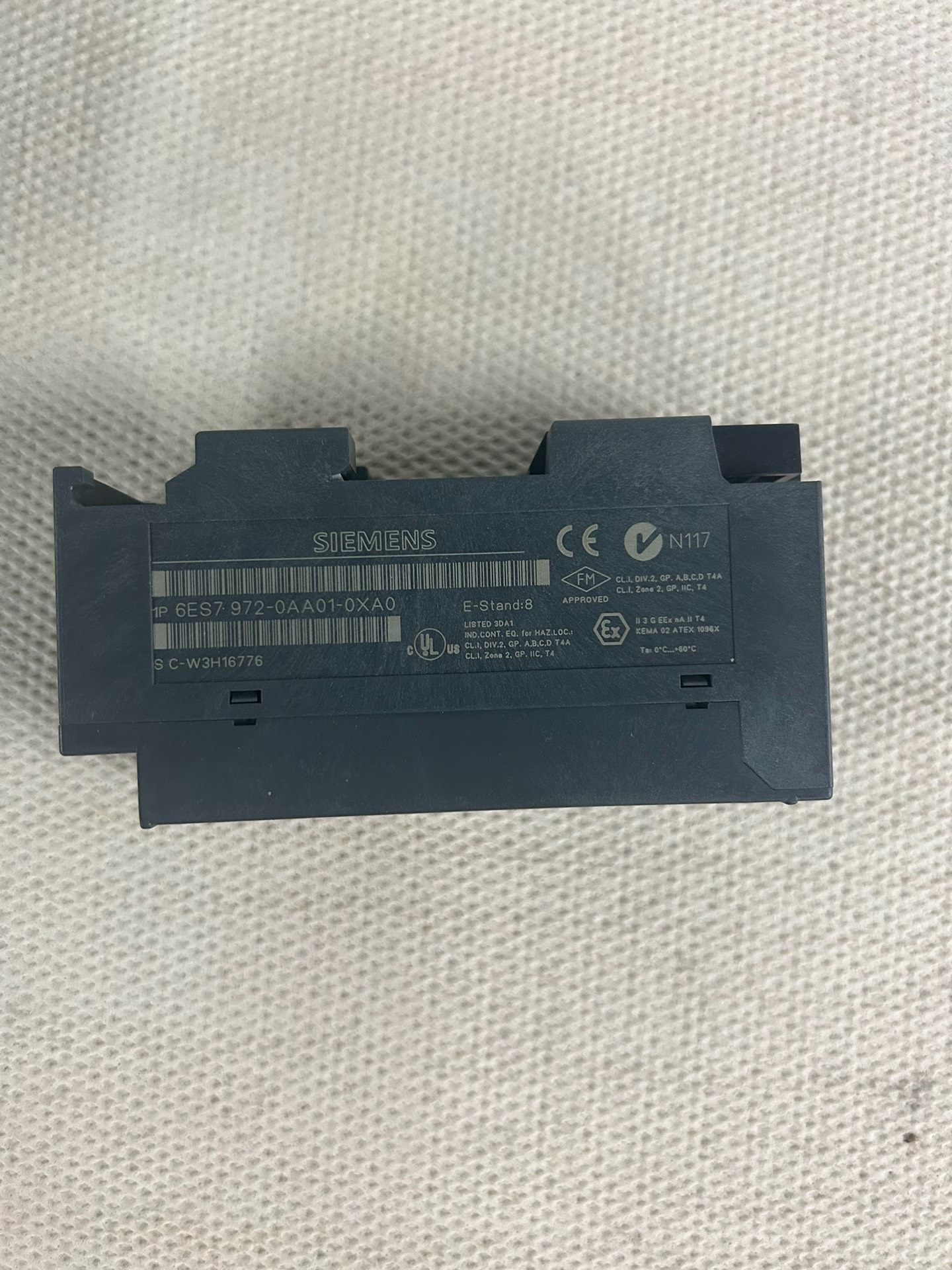 #西门子中继器 6ES7 972-0AA01-0XA0。实物