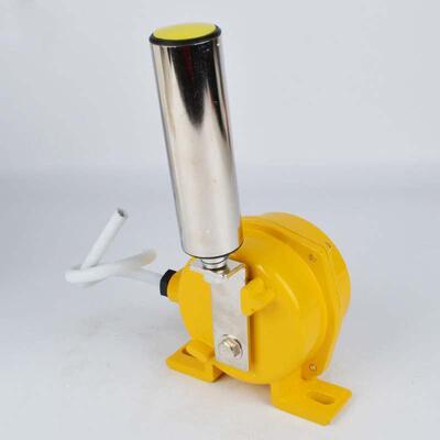 LLD7两级跑偏开关YHFPK防跑偏开关控制器XCRT315