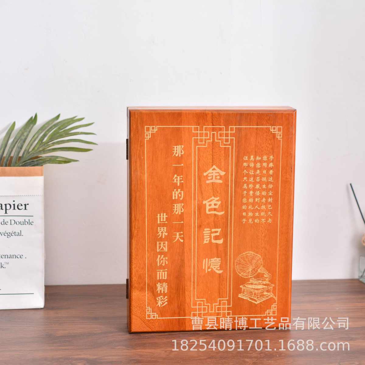 现货批发桌面香樟木收纳盒古典字画卷轴收藏盒翻盖式带锁扣木盒