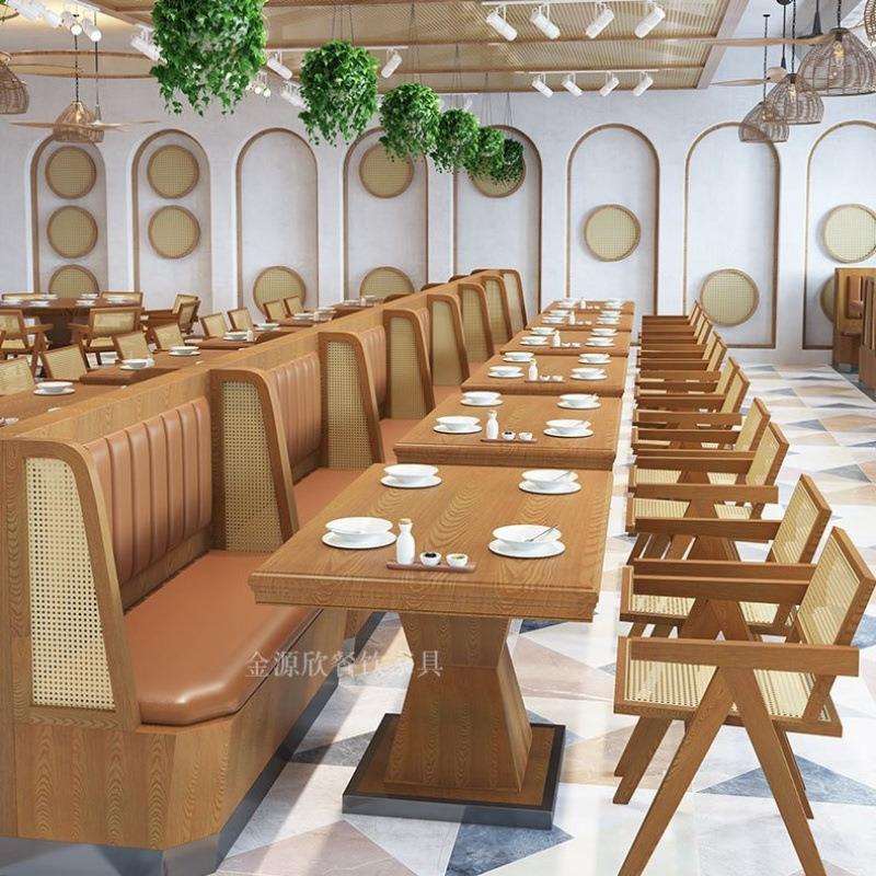 东南亚风饭店实木编藤靠墙卡座沙发 主题咖啡厅火锅店餐桌椅组合