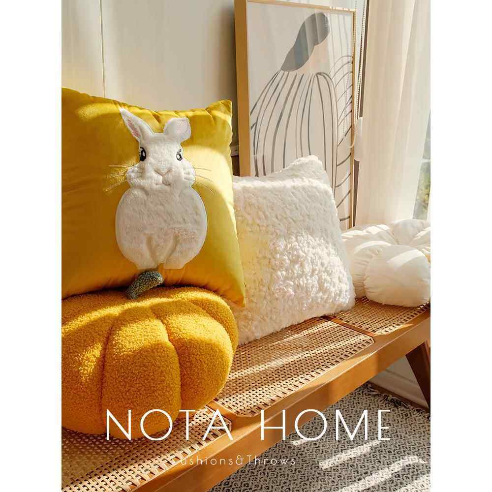 9QXC可爱兔子抱枕女生睡觉客厅沙发靠垫软毛绒靠枕办公室午睡床上