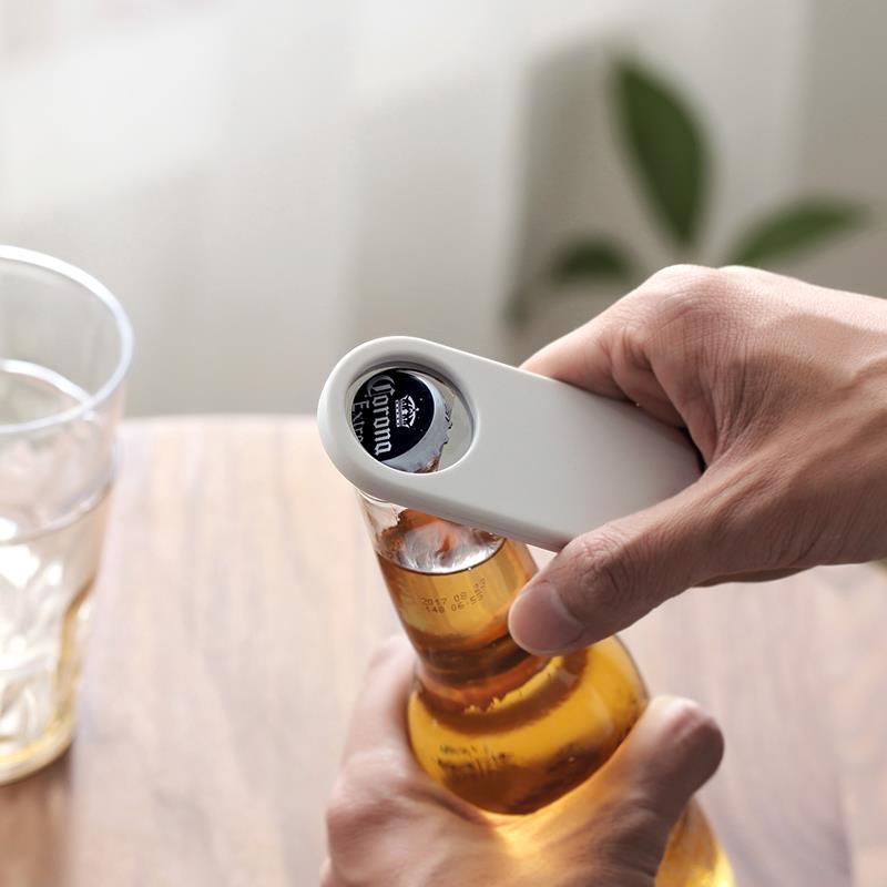磁吸磁铁饮料汽水冰箱开瓶器瓶盖启神器家用创意开啤酒起子起瓶器