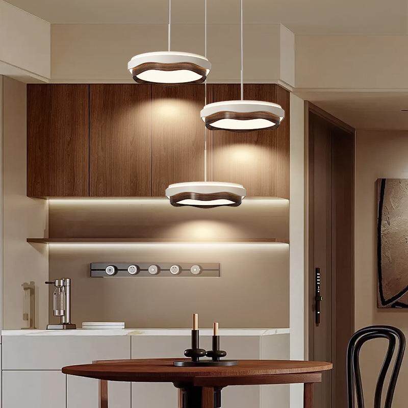 餐厅吊灯现代创意奶油风餐桌饭厅三头长条灯全光谱护眼客厅吧台灯