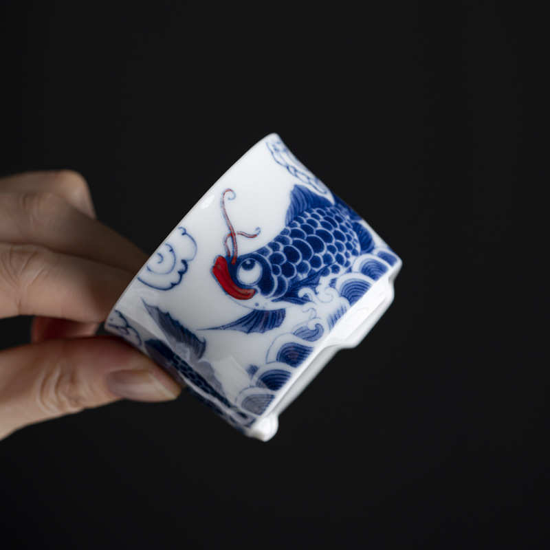 景德镇国潮龙鱼茶漏陶瓷茶滤家用茶隔全瓷一体复古过滤网滤茶器