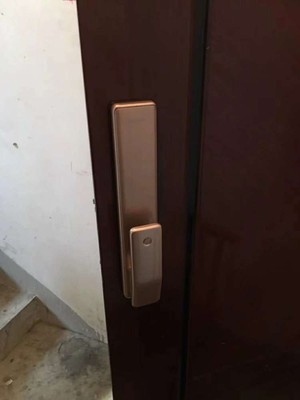 飞利浦Alpha指纹锁怎么样一个月后开始后悔了诉说原因