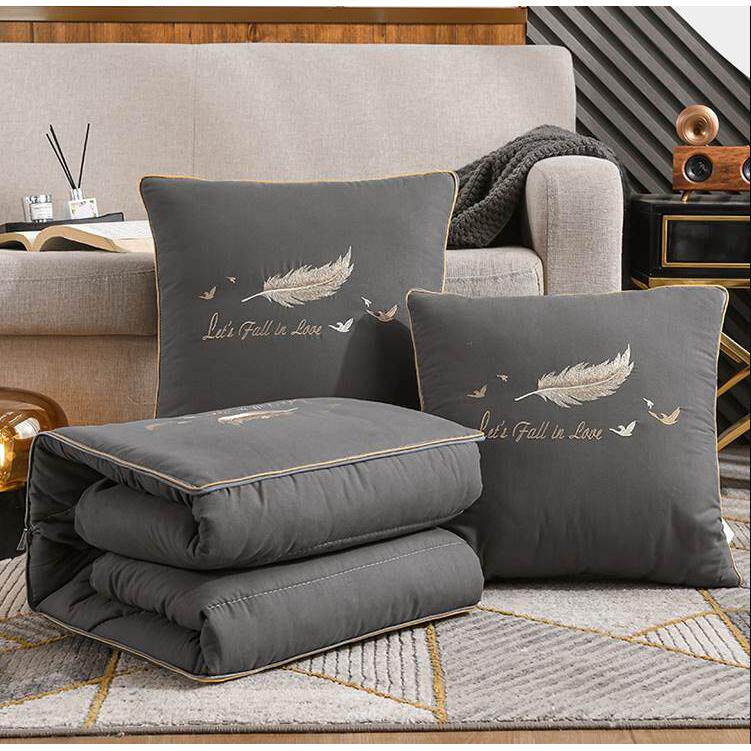 车载抱枕被子两用高档多功能靠垫被沙发靠枕午睡空调枕头被可折叠