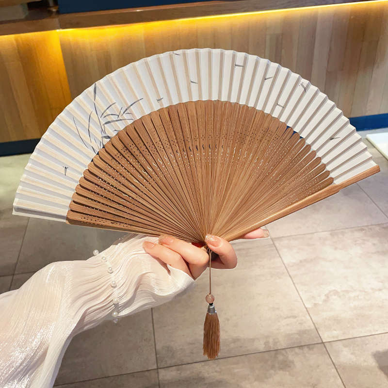 古风扇子白色折扇国风折叠扇配汉服旗袍纳凉扇日式便携新中式竹扇