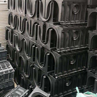 树脂排水沟厂家混凝土排水沟盖板沟直供塑料 排水沟 体定型系统