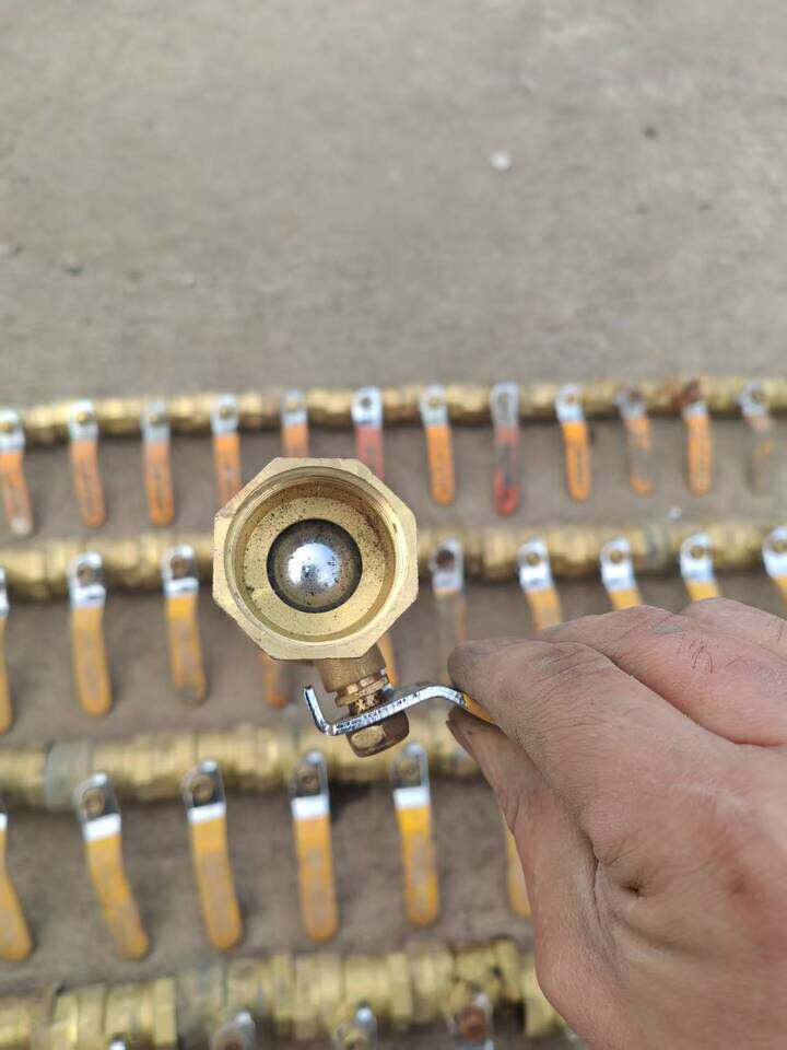 3月8日聊城处理工地剩余黄铜阀门75个网络拍卖公告