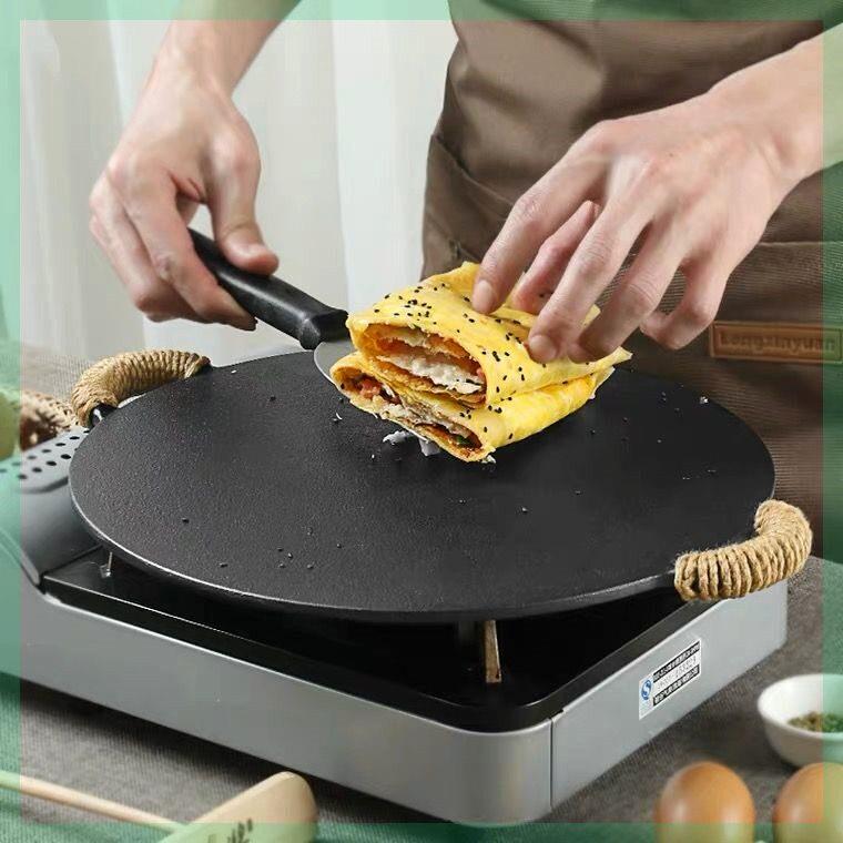 铸铁山东杂粮煎饼锅商用摆摊铸铁烙饼锅加厚鏊子专用摊煎饼果子锅