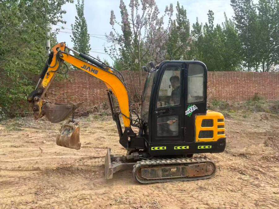 4月18日邢台嘉禾22挖掘机(带小斗带快接）网络拍卖公告