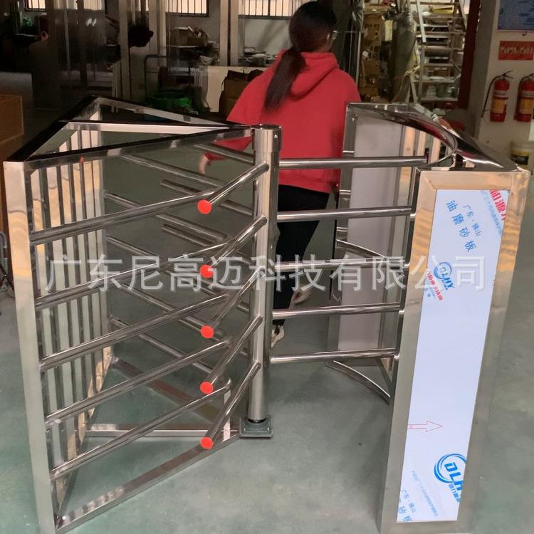 游乐园单项门三辊闸旋转摆闸立柱式栏杆梳状半高转匝机十字单向门