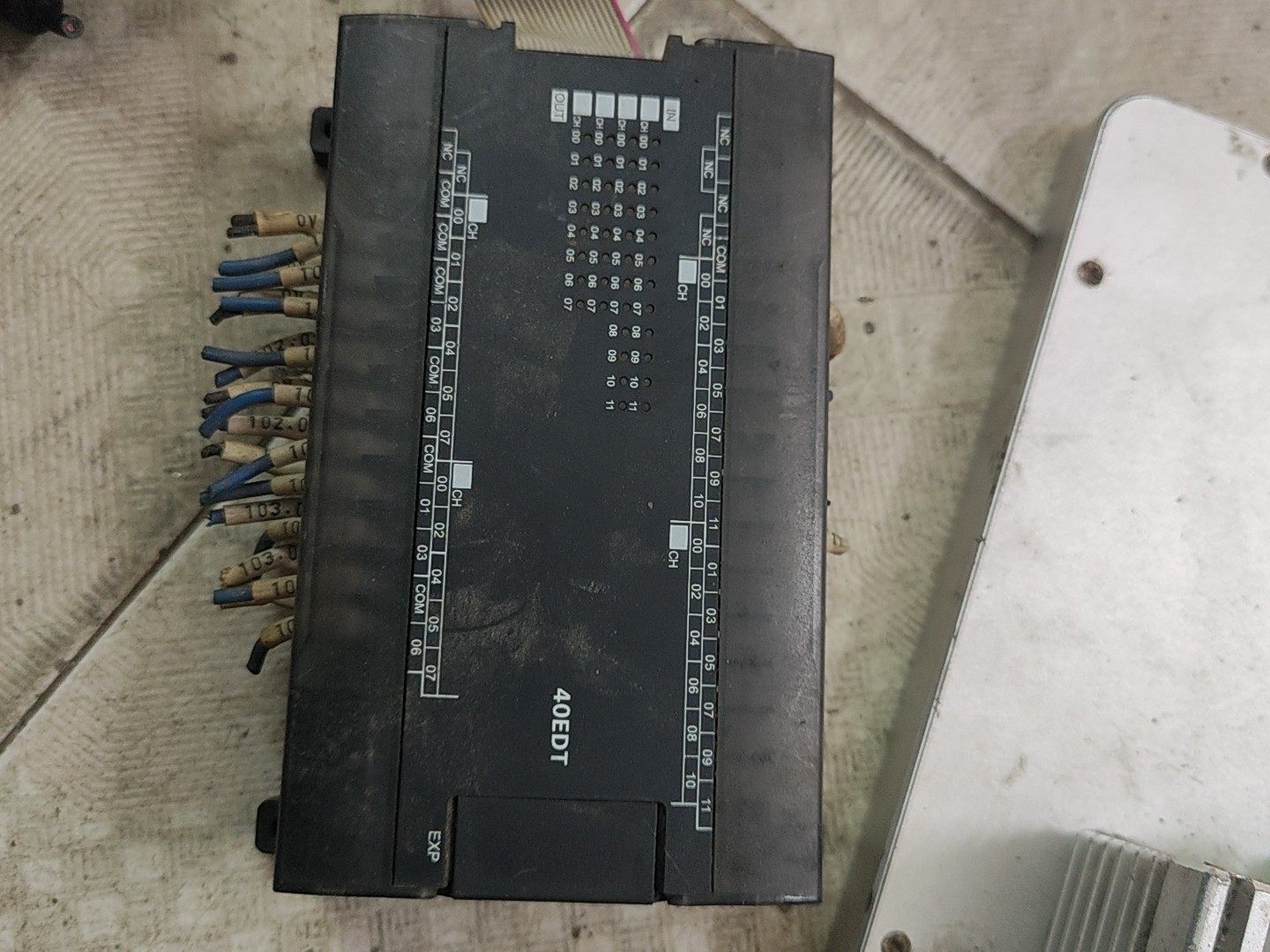 欧姆龙PLC扩展模块CP1W-40EDT，二手拆机，实物拍摄