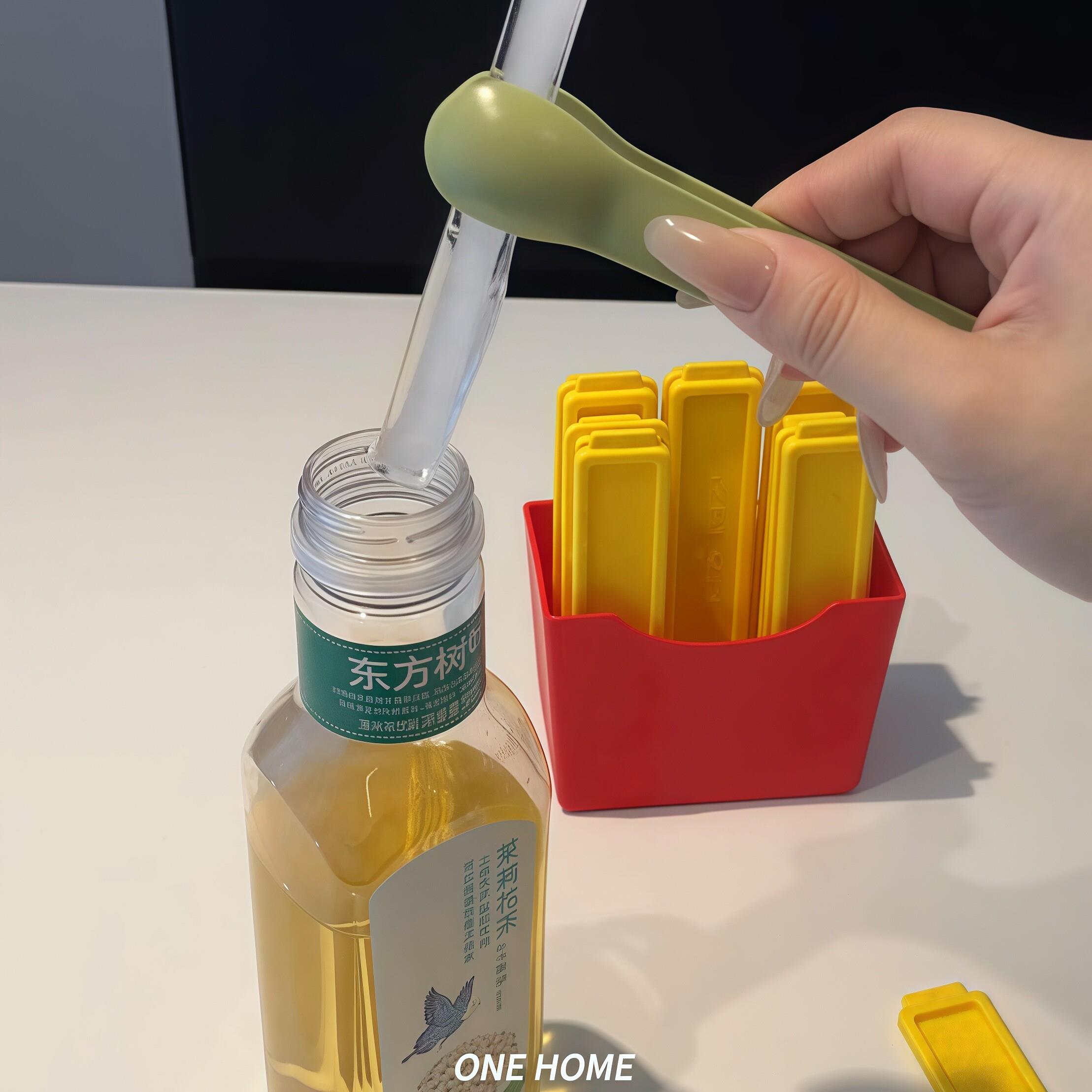 麦当劳长条冰块模具薯条冰格食品级磁吸式可做冰箱贴收纳盒制冰器