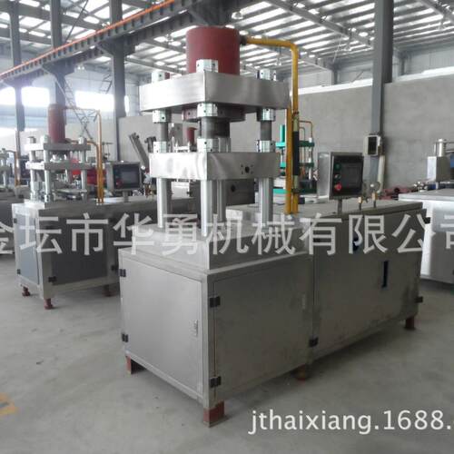 展示自动粉末成型机金属粉末成型机粉末成型机型号多样